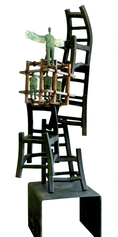 An arrangement of chairs, a lattice and figures.