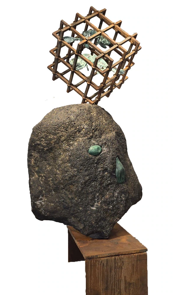 A rock topped by a lattice; second angle.